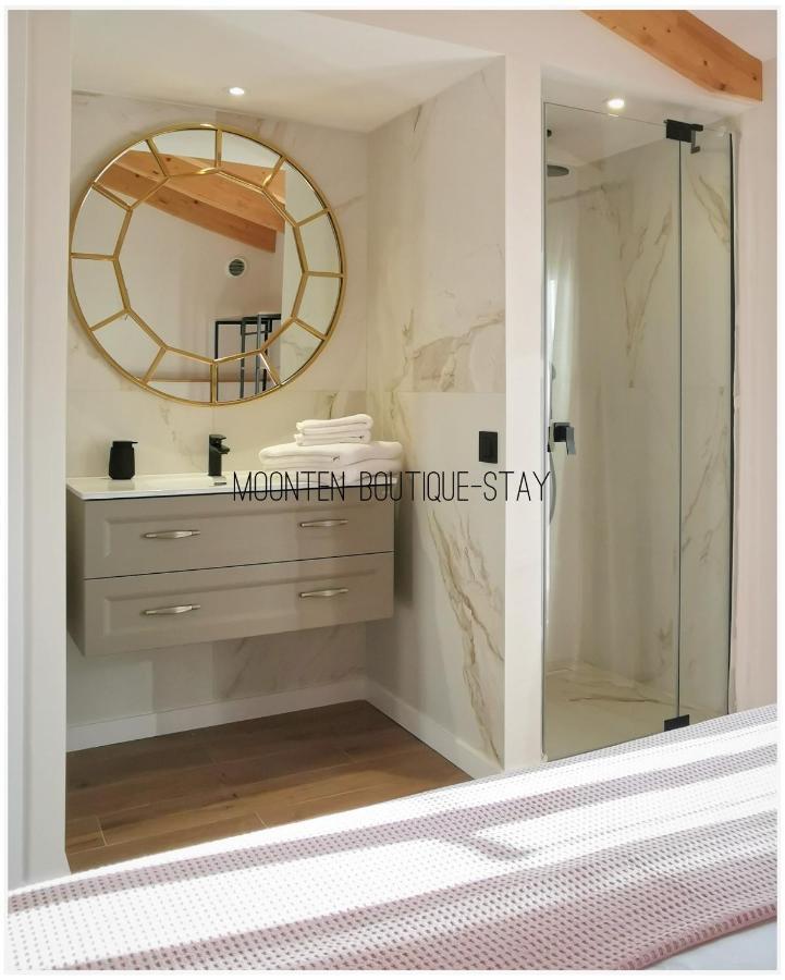 סולר Moonten Boutique Stay מראה חיצוני תמונה